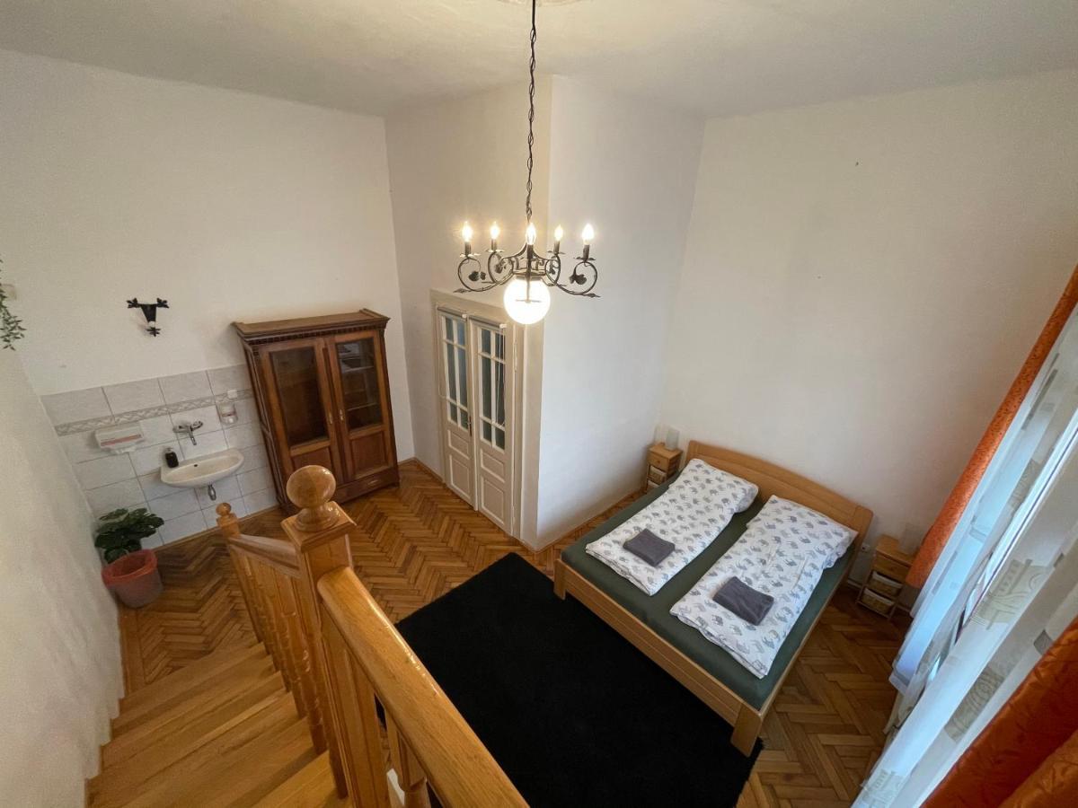 Apartmán Lyrius Vendeghaz - Debrecín Exteriér fotografie